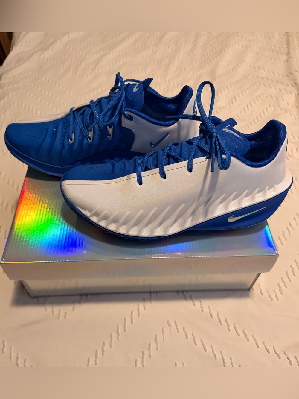 Nike GT Cut 4 Basketball Shoes — White and Blue